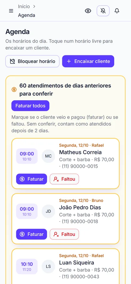 Agenda do dia no celular com os horários marcados, botões para faturar e para marcar falta